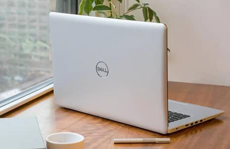 Dell Inspiron 17 5770 i5 8th Generation like HP Asus