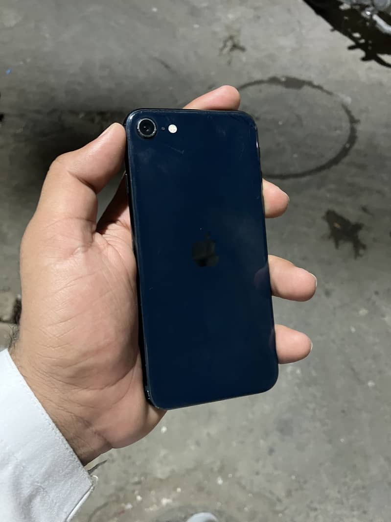 Apple iPhone SE 0