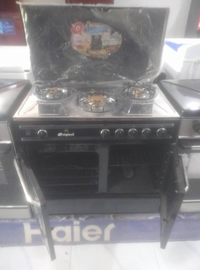 cooking range size 33" . . 2