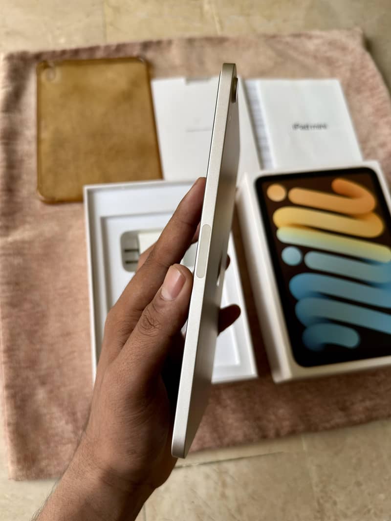iPad Mini 6 Complete Box 4