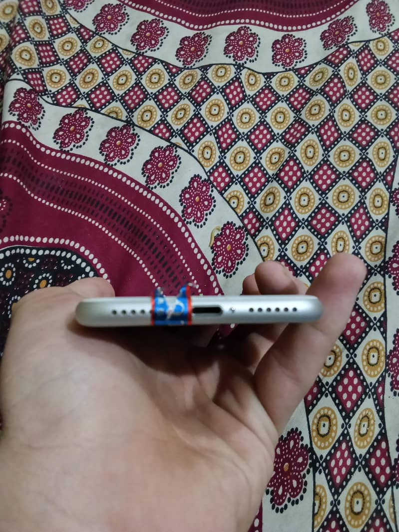Apple iPhone 8 sim Tim wala 3