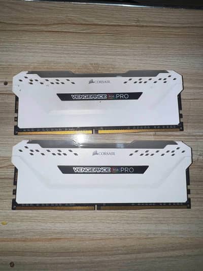 Corsair Vengeance RGB Pro White RAM 16GB (2x8GB) 3600MHz