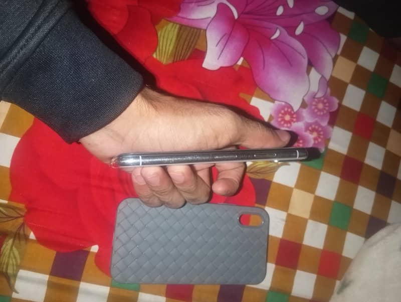 Apple iPhone X 2