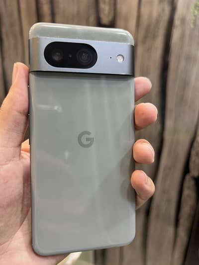 Google Pixel 8