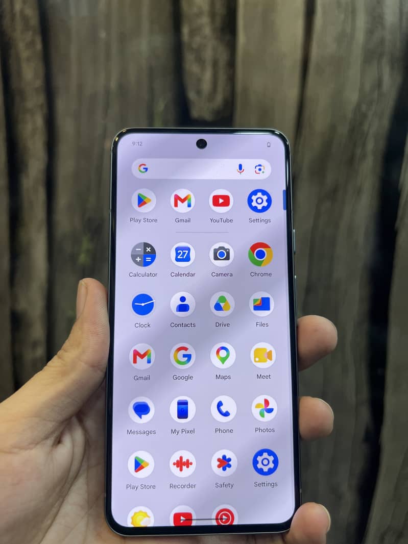Google Pixel 8 1