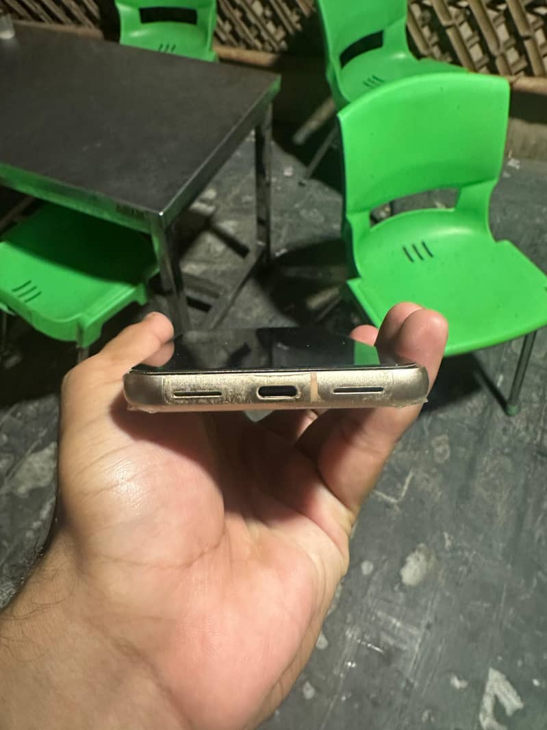 Google Pixel 8 3