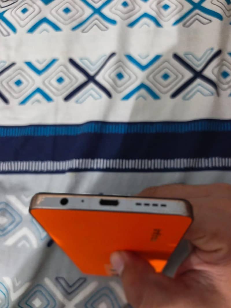 Infinix Note 30 5