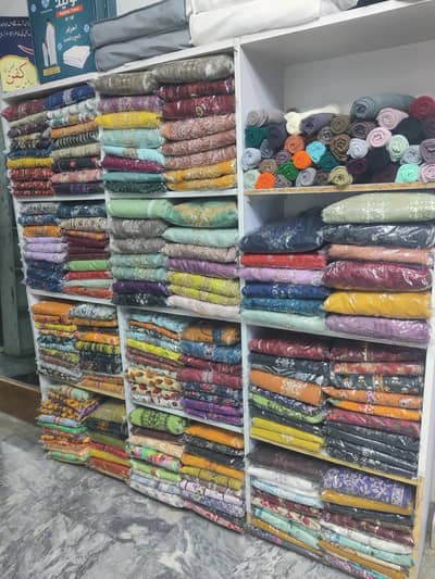 گارمنٹس برائے فروخت