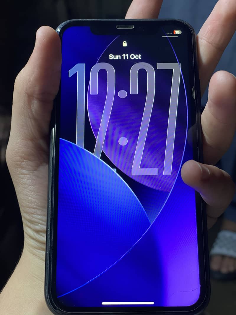 Apple iPhone 11 0