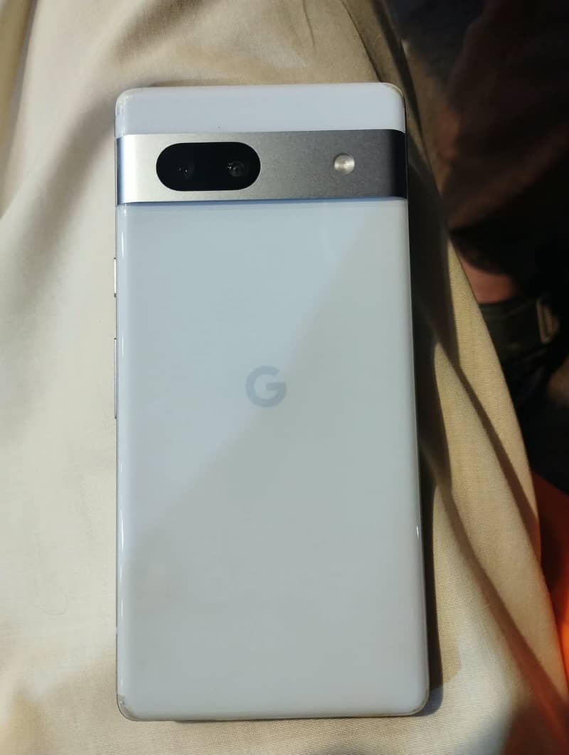 Google Pixel 7a 3