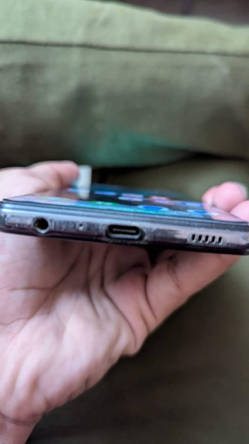 Samsung Mobile A72 0