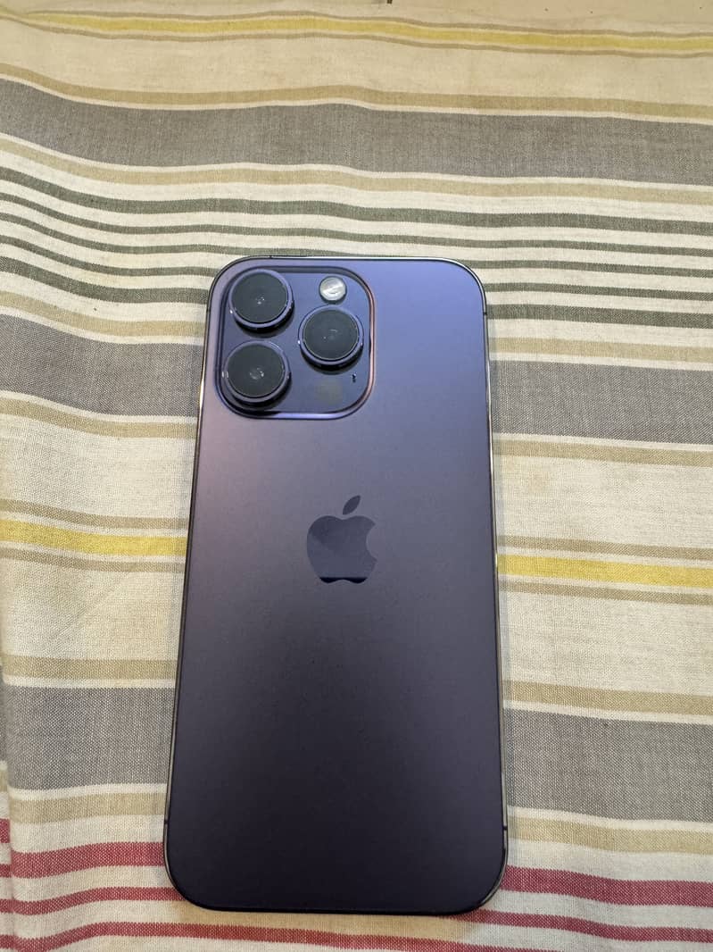 Apple iPhone 14 Pro 0