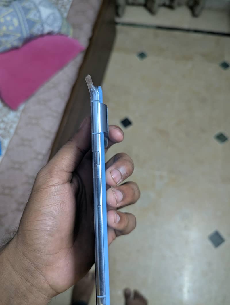 Google Pixel 8 Pro 4
