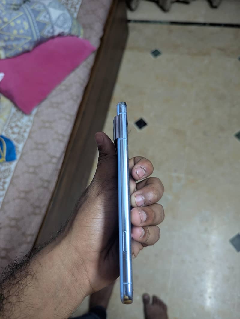 Google Pixel 8 Pro 5