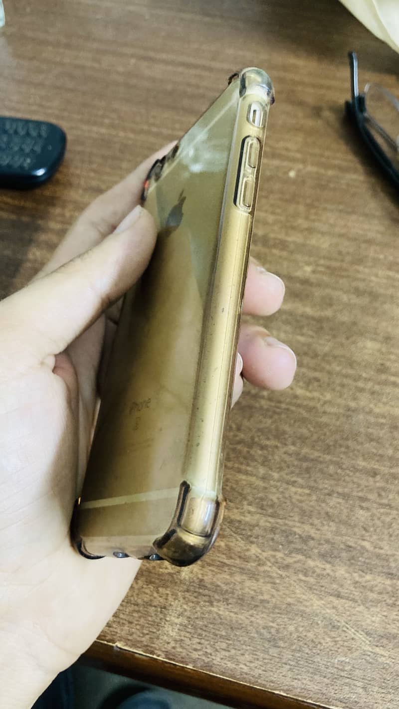 Apple iPhone 6S 2