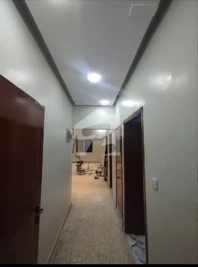 Flat for sale block 7 fb area