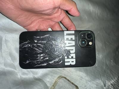 Apple iPhone 13