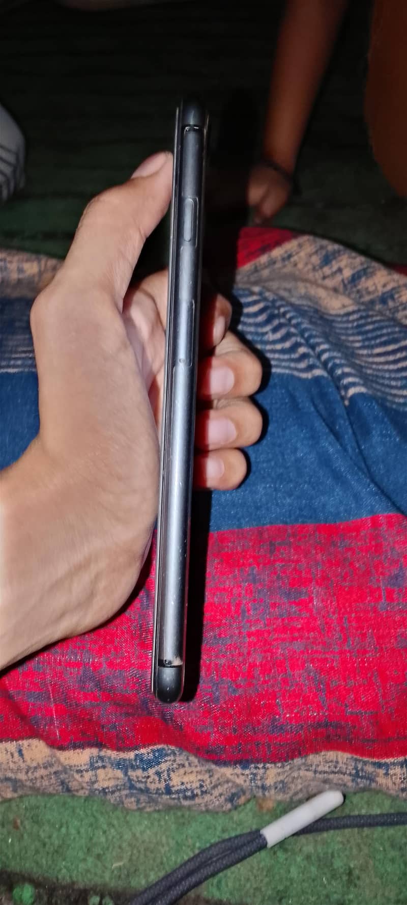 Apple iPhone 8 Plus 3