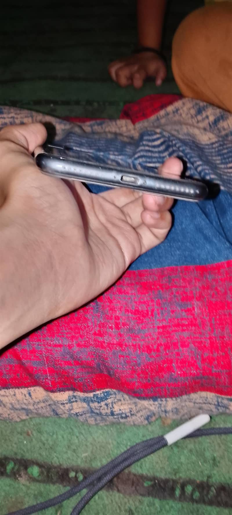 Apple iPhone 8 Plus 4