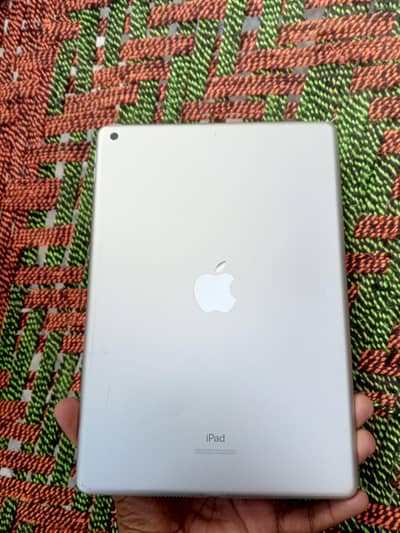 ipad 8th Gen 128gb