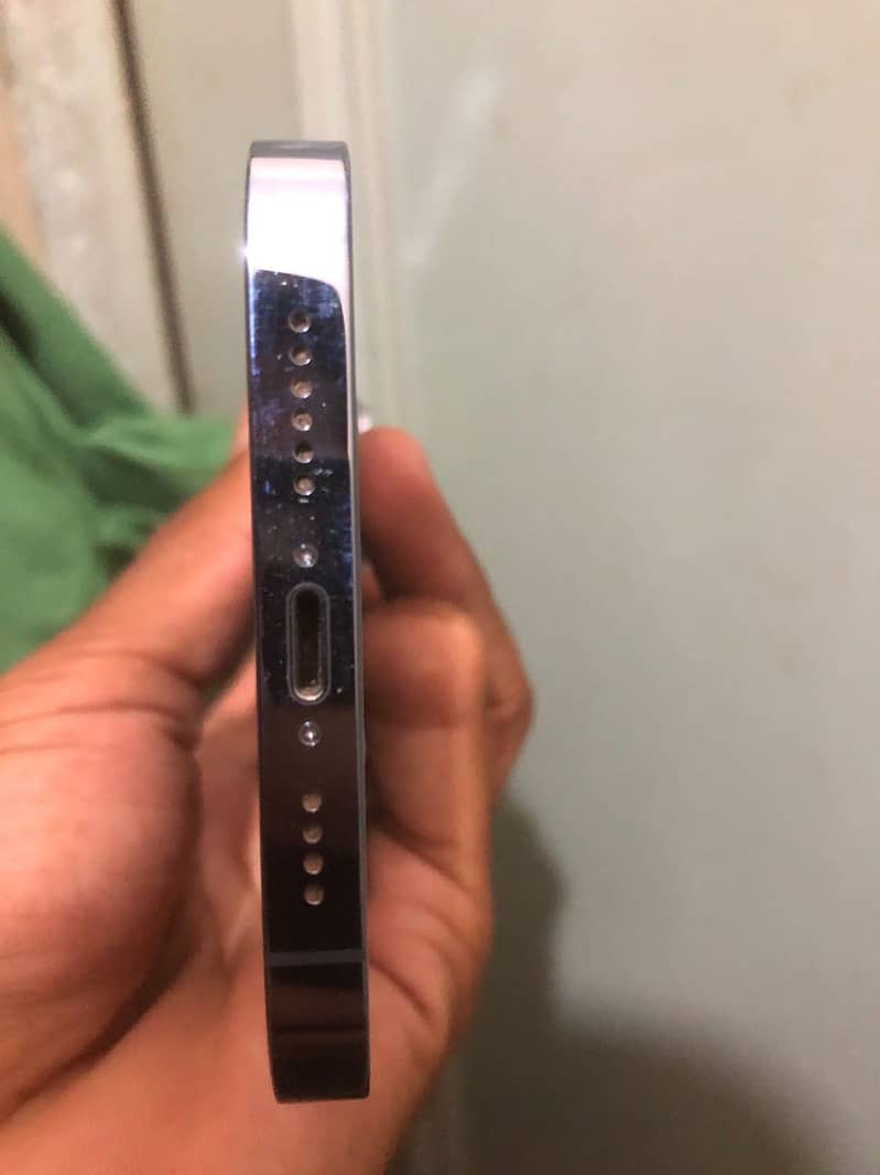 Apple iPhone 13 Pro Max 5