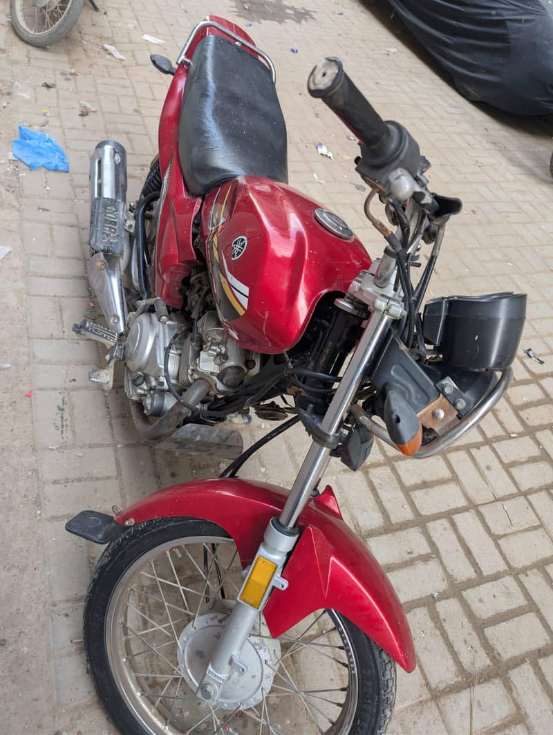 YB 125 2