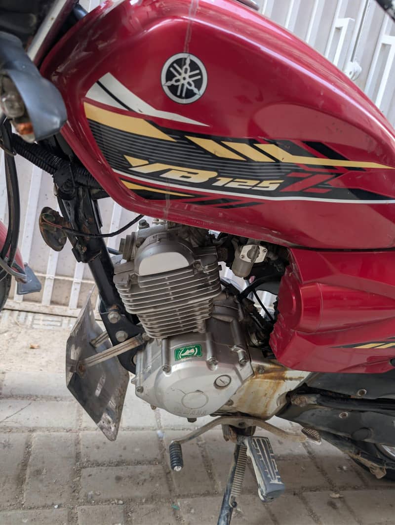 YB 125 3