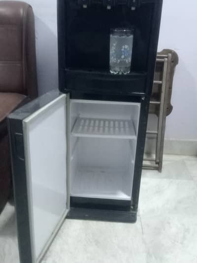 ORIENT WATER DISPENSER With Fridge