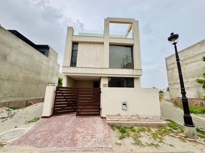 5 Marla Brand New House Avaliable House For Sale In Lake City