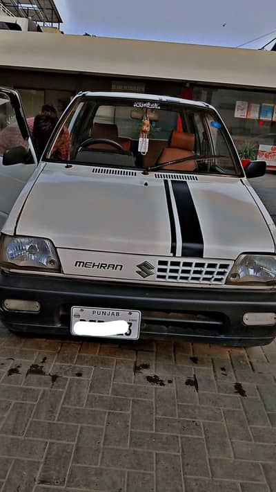 Suzuki Mehran VXR 2011 is available for sale in good condition.