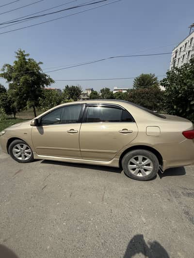 Toyota Corolla Altis 2011