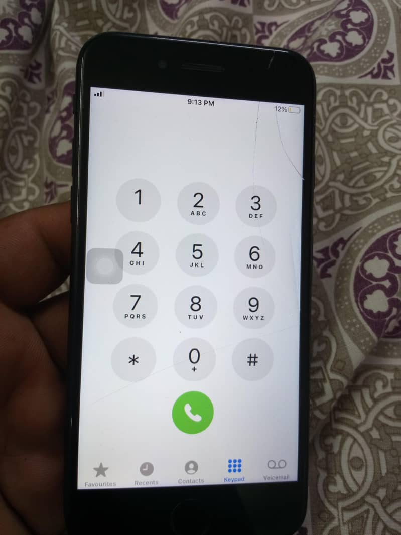 Apple iPhone 7 2
