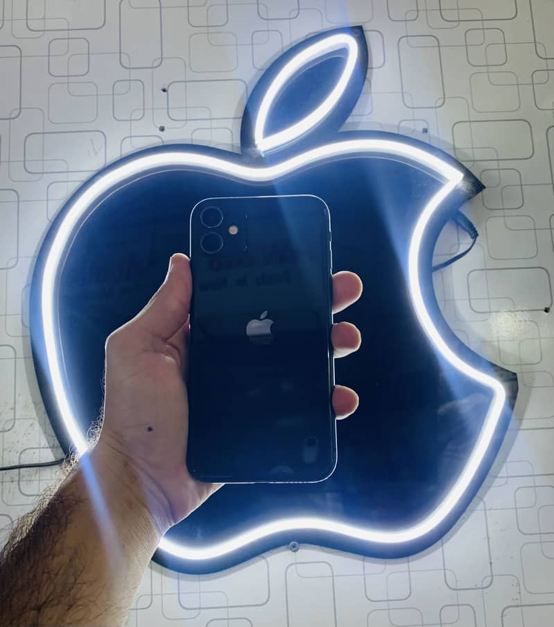 Apple iPhone 11 1