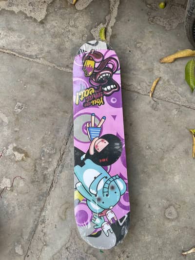 Brand New Skateboard – 2.8 Feet – Strong & Durable