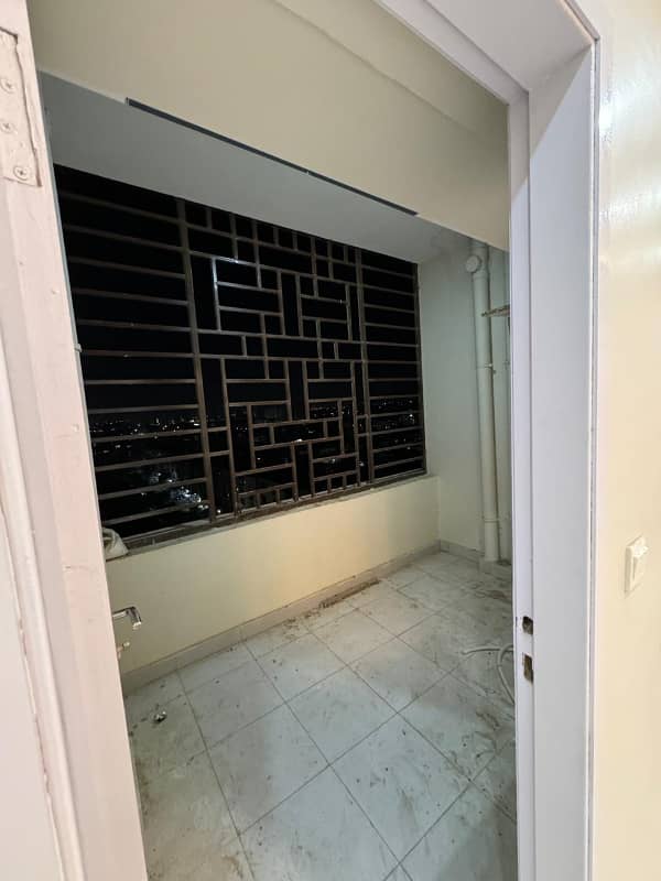 CHAPPAL COURTYARD 2 7