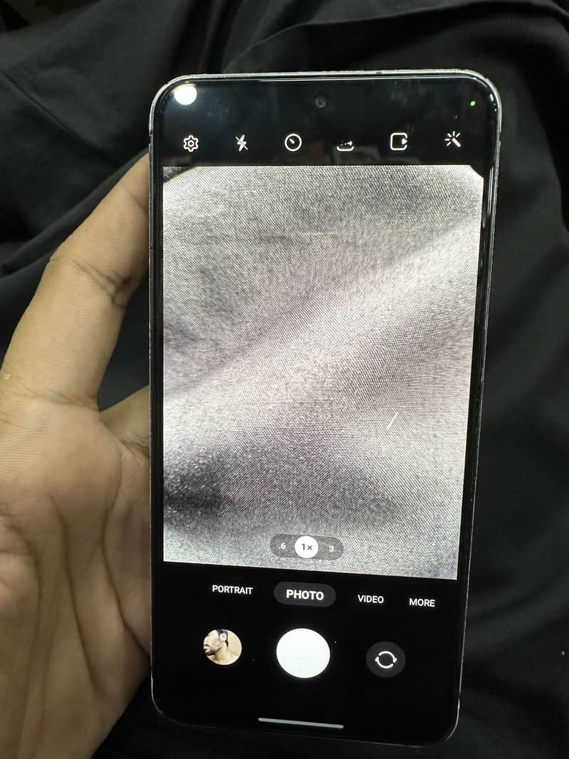 Samsung s22 5