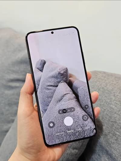 Samsung Mobile S22 Plus