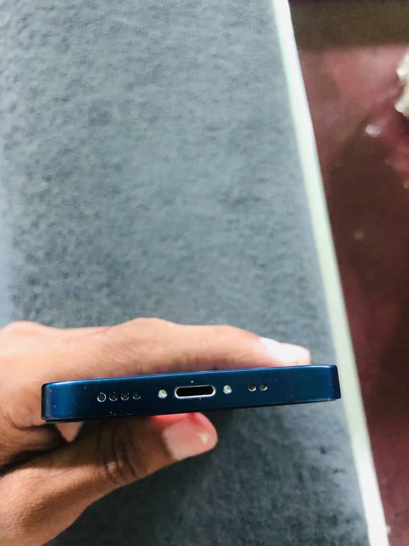 Apple iPhone 12 mini 2