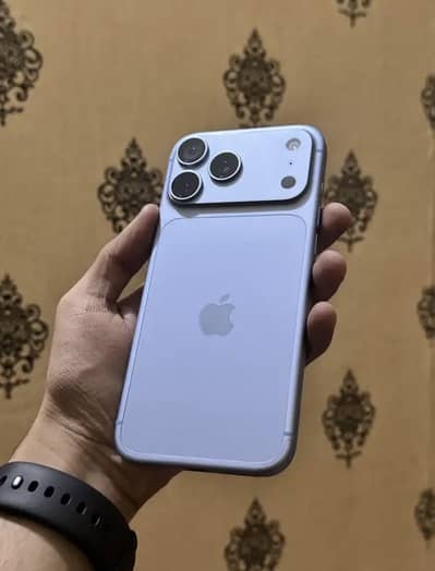 Apple iPhone 18 Pro Max jv with box cable 256gb