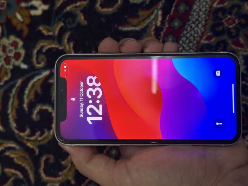Apple iPhone XR 1
