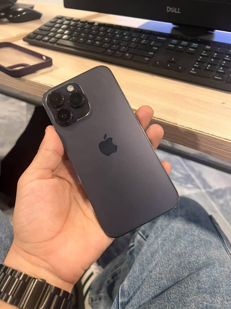 Apple iPhone 14 Pro Max 2