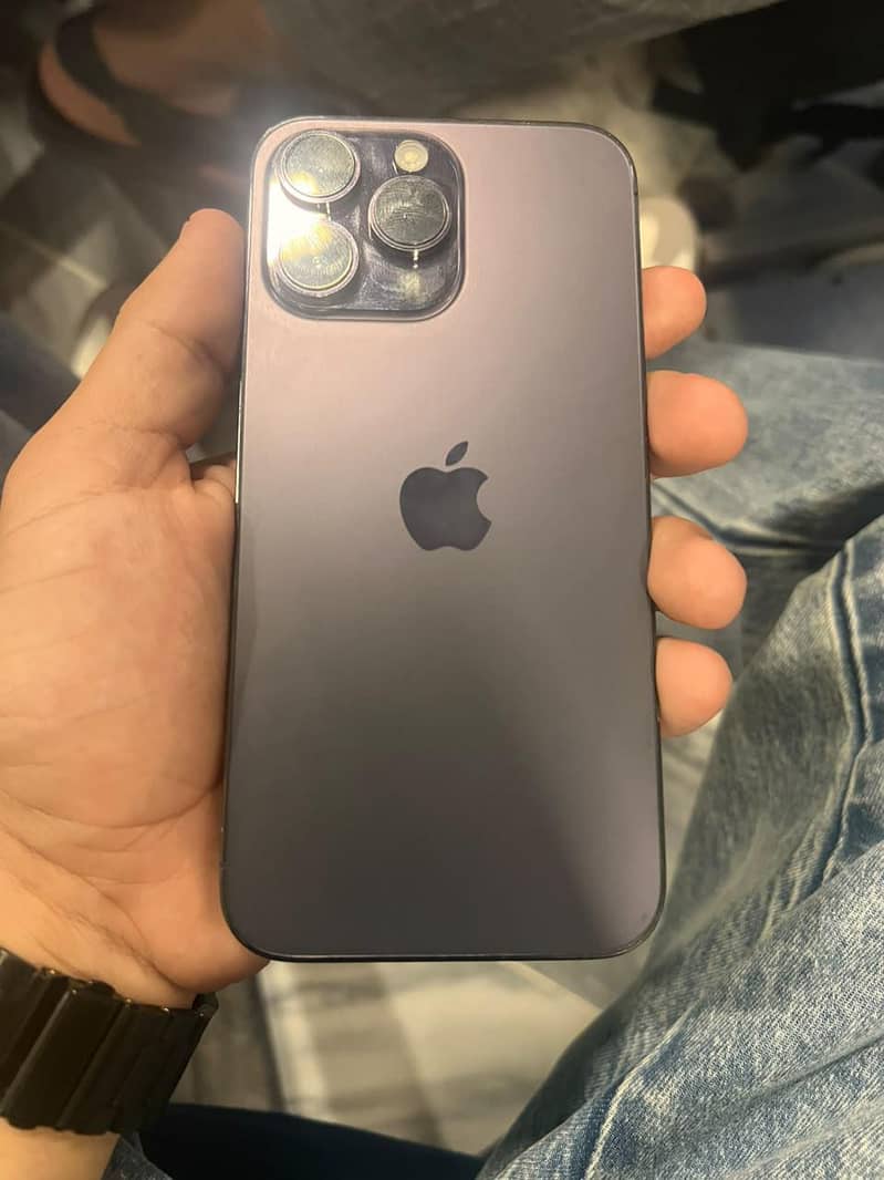 Apple iPhone 14 Pro Max 7