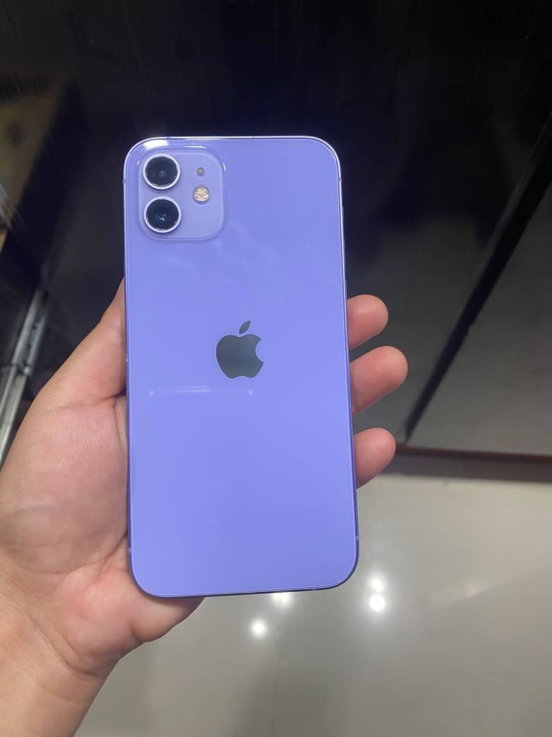 Apple iPhone 12 0