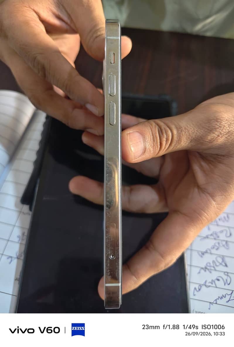 Apple iPhone 12 Pro 0