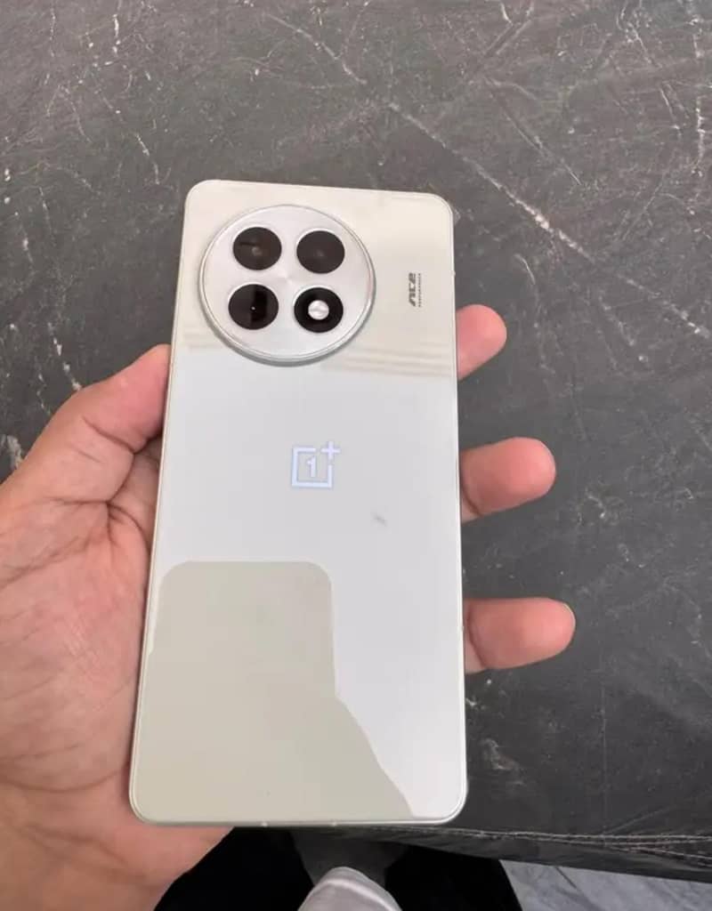 One Plus 13R 7