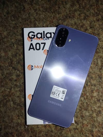 Samsung Mobile A07 with box in Warrenty