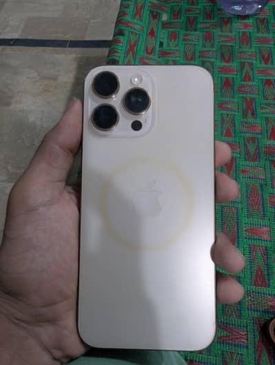 Apple iPhone 16 Pro Max