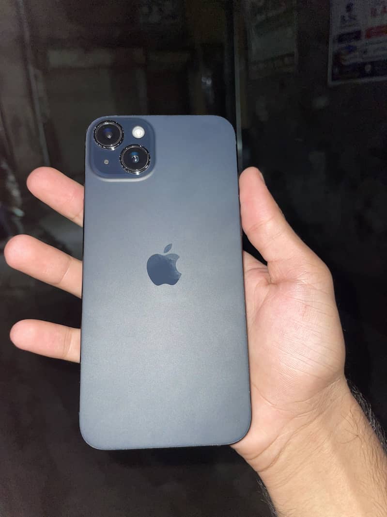 Apple iPhone 15 plus 4