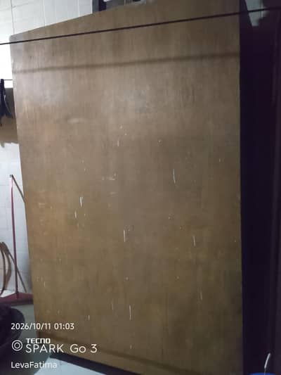 Full Wooden Almirah for Sale – Good Storage Space