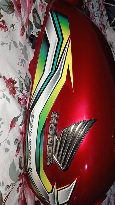 Fuel Tank, tapay, all lights  CD 70 2023 Model